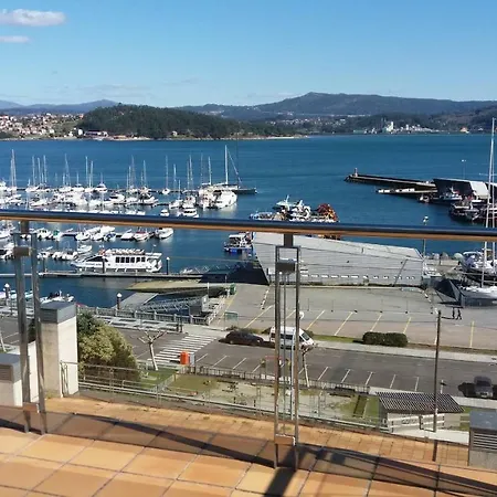 Seaport Apartment Combarro